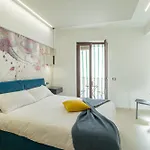 Casa Giuara - Luce 아파트